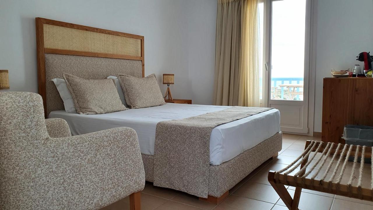 Sarakiniko Rooms Adamantas  Exterior photo